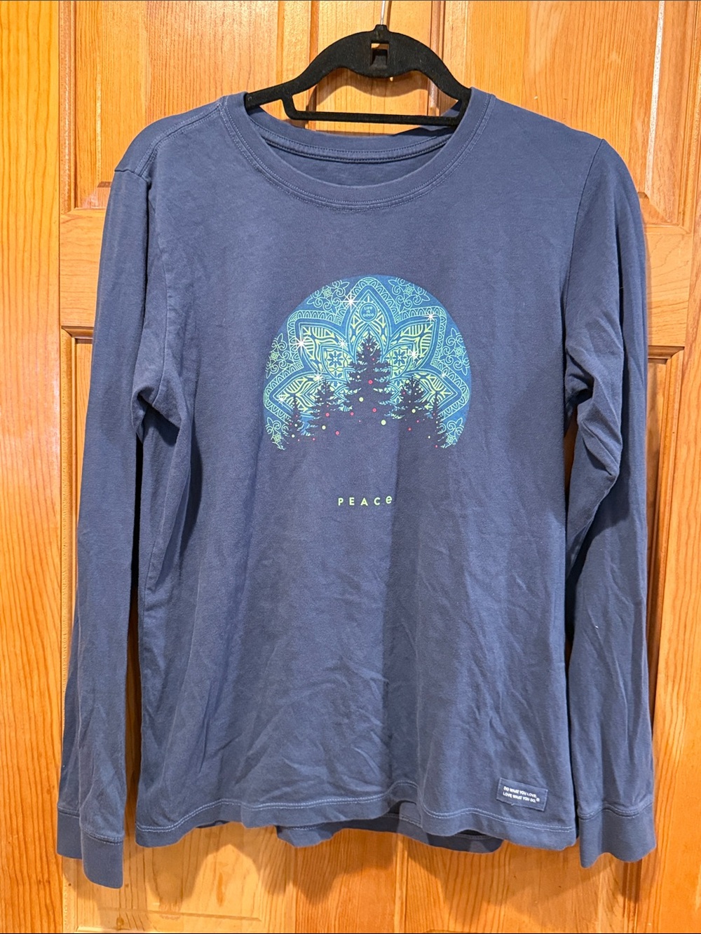 Life is good women’s long sleeve  peace shirt size medium.